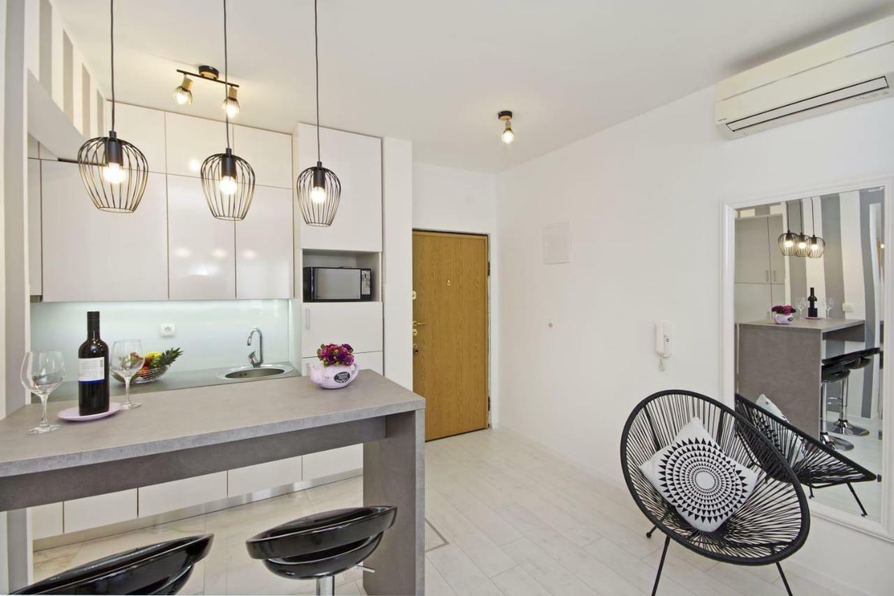 Apartment Dalija Baška Voda Buitenkant foto